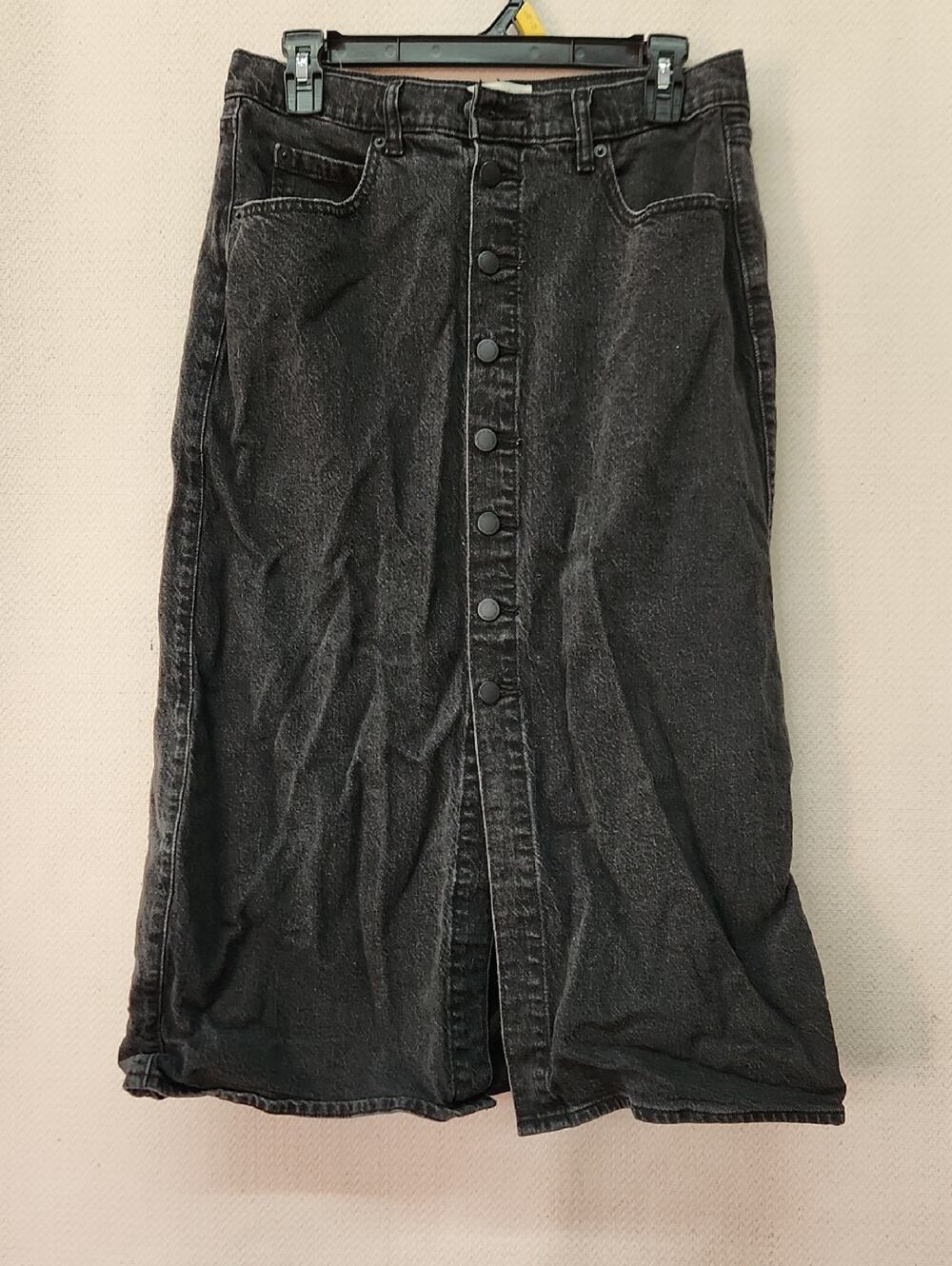 Universal Thread Black Denim Button-Front Skirt